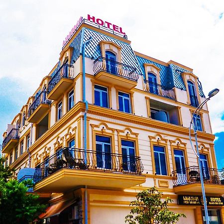 Black Sea Star Batumi Bagian luar foto